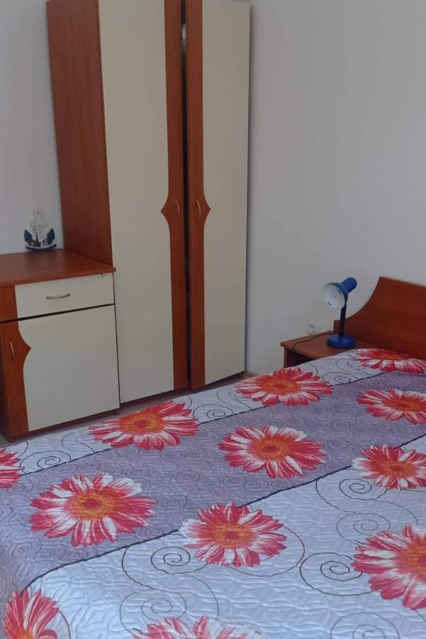 Modern 2 Bedroom Apartment In Top Location In Sunny Beach Just 150 Meters From Casino Platinum Zewnętrze zdjęcie